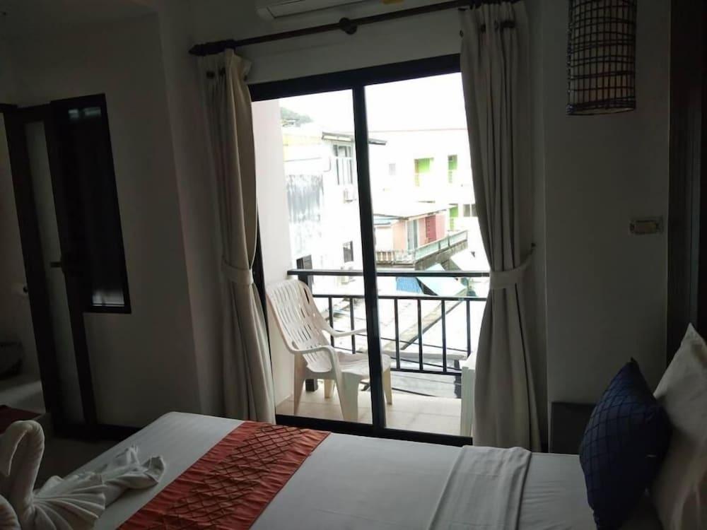 Hotel Amber residencia Phuket Exterior foto
