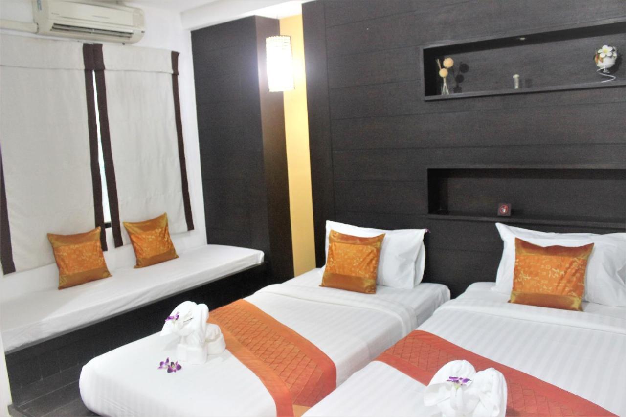 Hotel Amber residencia Phuket Exterior foto
